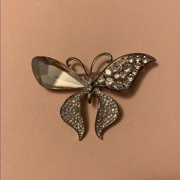 Super Sparkly Butterfly Brooch - Picture 3 of 5